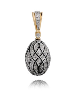 Wisiorek z diamentem